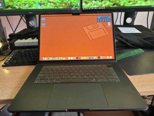 Apple 13" MacBook Air with M4 chip, 10-core CPU / 8-core GPU, 16GB Memory, 256GB SSD - Midnight photo review